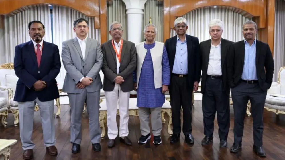 ডিসেম্বরেই নির্বাচনের আভাস, কী হতে যাচ্ছে এখন