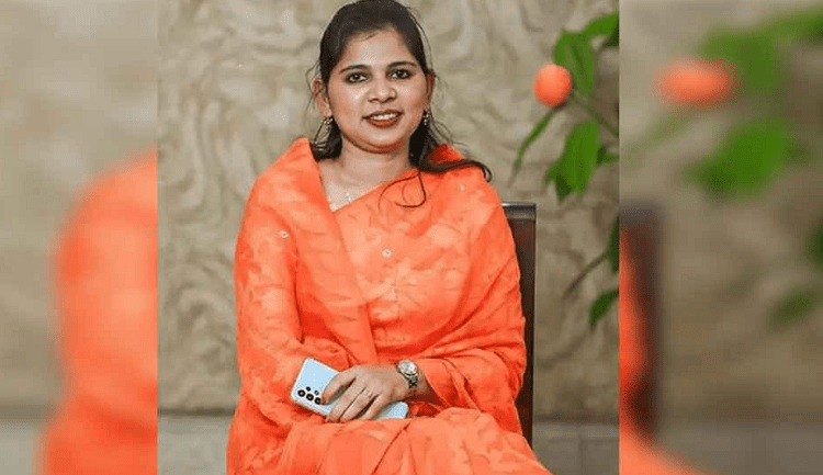 বরিশালে আ.লীগ নেত্রী সাবিনা ইয়াসমিন গ্রেপ্তার
