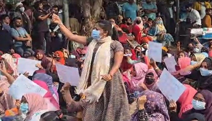 প্রাথমিকের নিয়োগ বাতিল হওয়া প্রার্থীরা আজও শাহবাগে