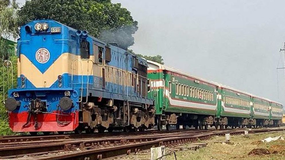 ঈদযাত্রায় ৯ ট্রেন বিমানবন্দর স্টেশনে দাড়াচ্ছে না