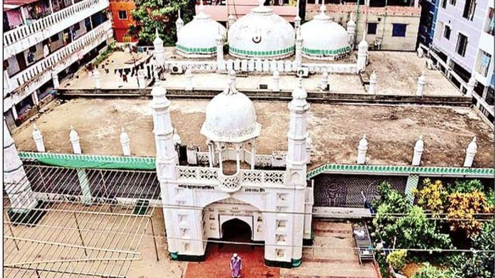 কুমিল্লায় কালের সাক্ষী শাহ্ সুজা মসজিদ
