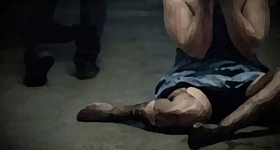 রাস্তা থেকে তুলে নিয়ে কিশোরীকে গণধর্ষণ