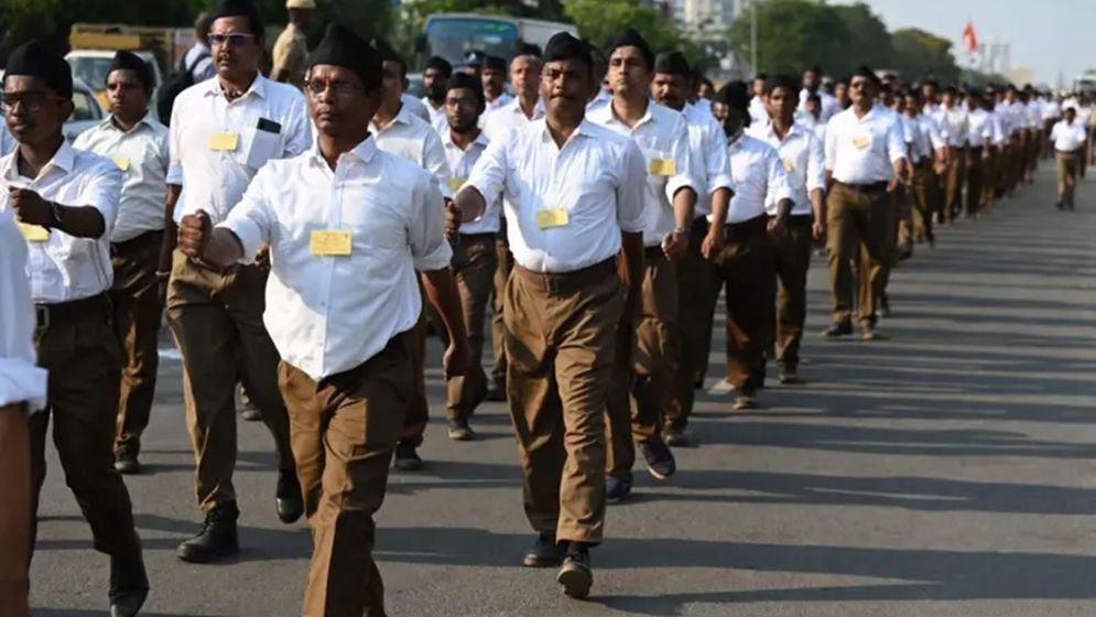 কট্টর হিন্দুত্ববাদী আরএসএস ‘প্রচারকরা’ কেন বিয়ে করতে পারেন না?