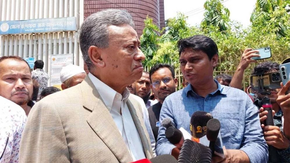 বিএনপি নেতাকর্মীদের ক্ষতিপূরণ দাবি আমির খসরুর