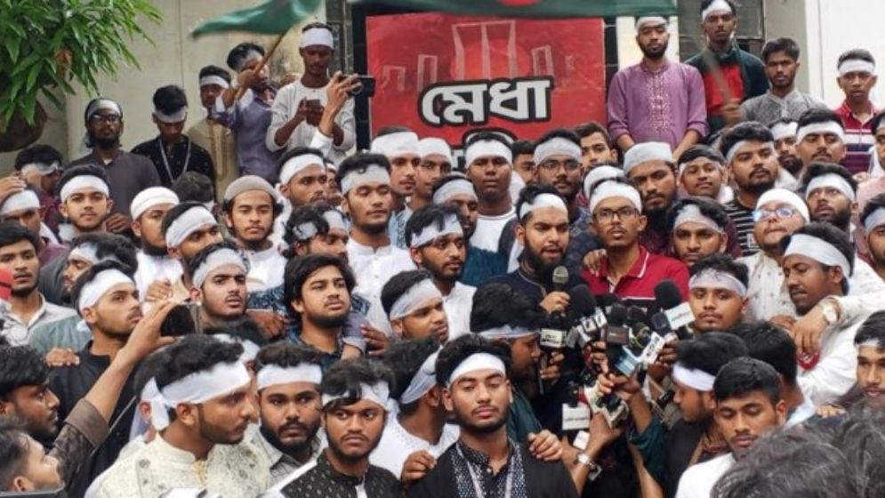 দাবি না মানলে কঠোর আন্দোলনের হুঁশিয়ারি