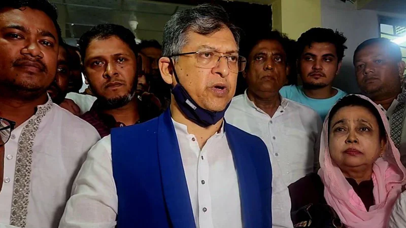 নির্বাচনের জন্য এপ্রিল উপযুক্ত সময় নয়: সালাহউদ্দিন আহমেদ