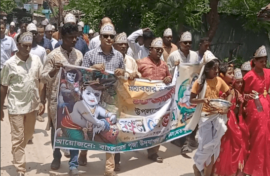 সারা দেশের ন্যায় নওগাঁর নিয়ামতপুরে ব্যাপক উৎসাহ ও উদ্দীপনার মধ্য দিয়ে শুভ জন্মাষ্টমী পালিত হলো।