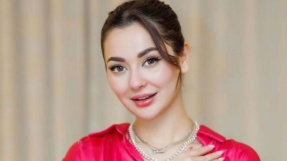প্রথমবারের মতো ঢাকায় আসছেন হানিয়া আমির