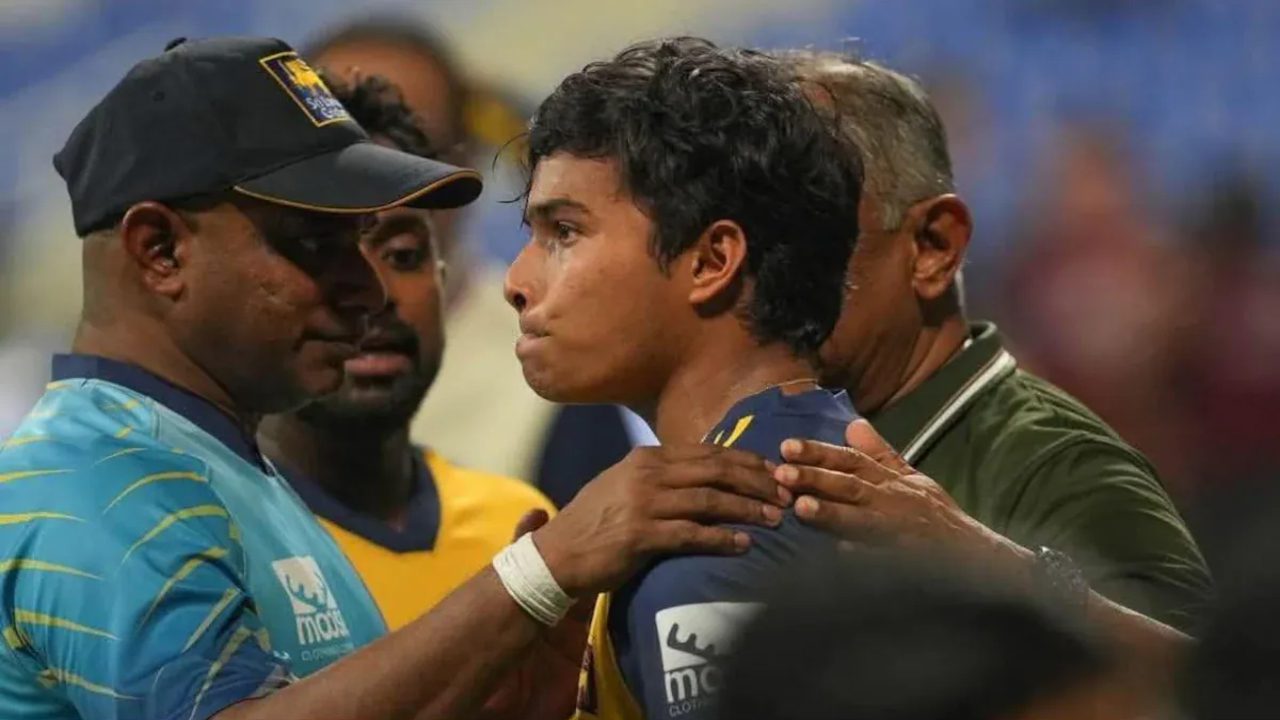 বাংলাদেশ ম্যাচের আগে দলের সাথে যোগ দেবেন ভেল্লালাগে