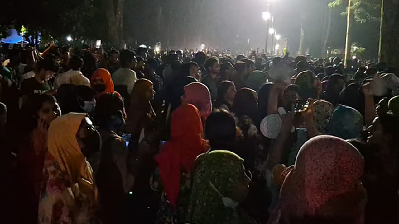রাবিতে পোষ্য কোটা স্থগিত